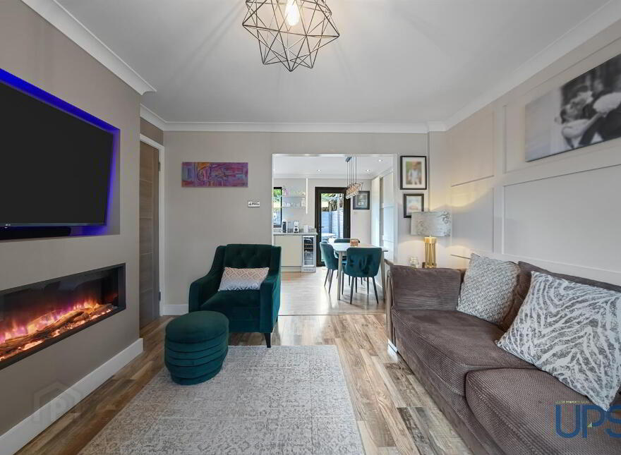 3 Altan Avenue, Stewartstown Road, Belfast, BT17 0UA
