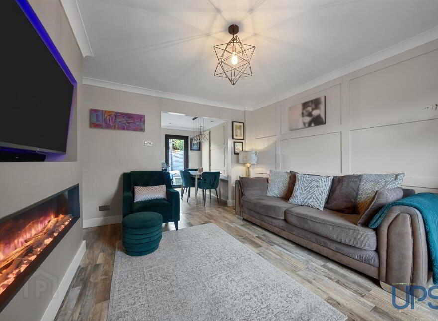 3 Altan Avenue, Stewartstown Road, Belfast, BT17 0UA