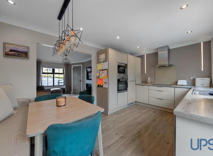 3 Altan Avenue, Stewartstown Road, Belfast, BT17 0UA