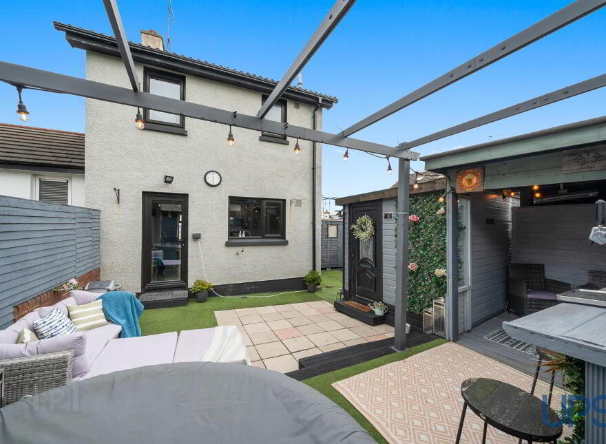 3 Altan Avenue, Stewartstown Road, Belfast, BT17 0UA