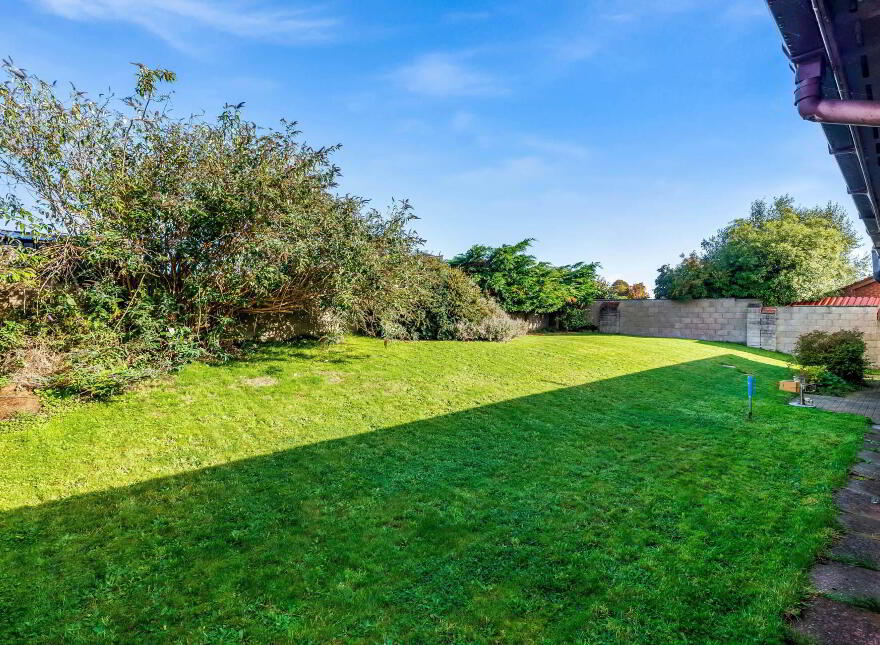 67 Willow Grove, Carrickmacross Road, Dundalk, A91F5T8
