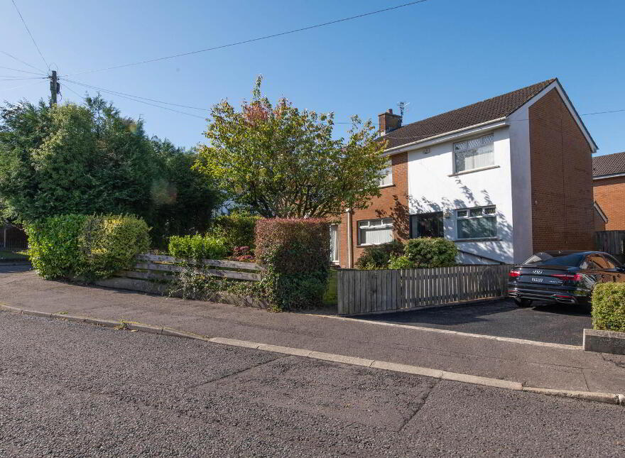 37 Vaddegan Road, Glengormley, Newtownabbey, BT36 7SW photo