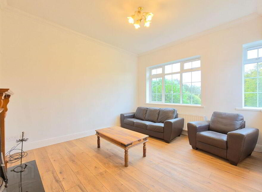 Saint Annes, Saleen, Castlebar, F23T386