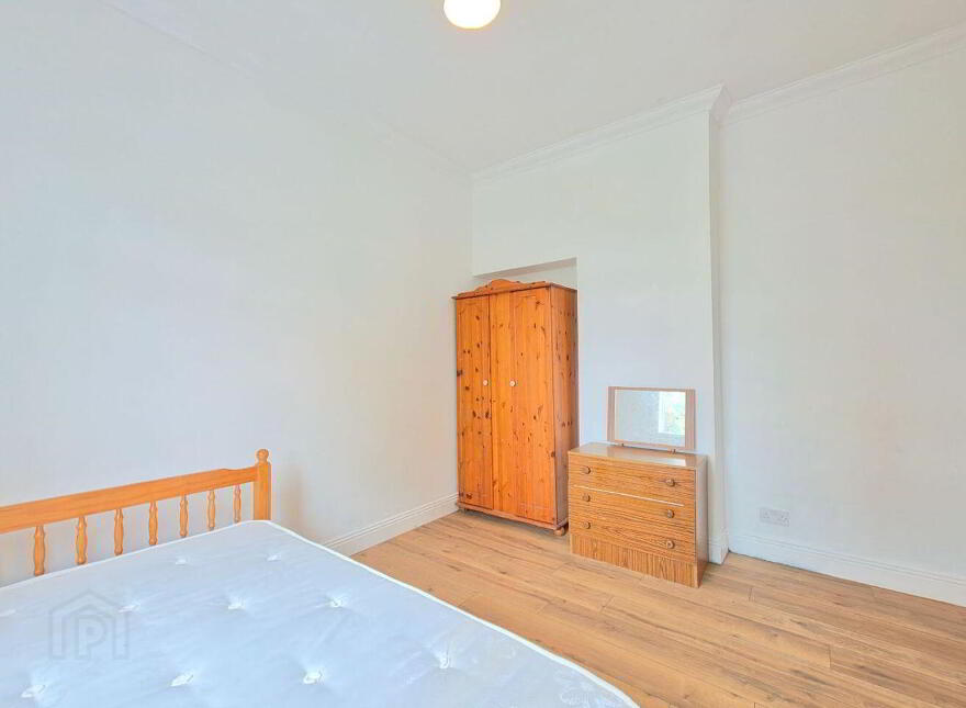 Saint Annes, Saleen, Castlebar, F23T386