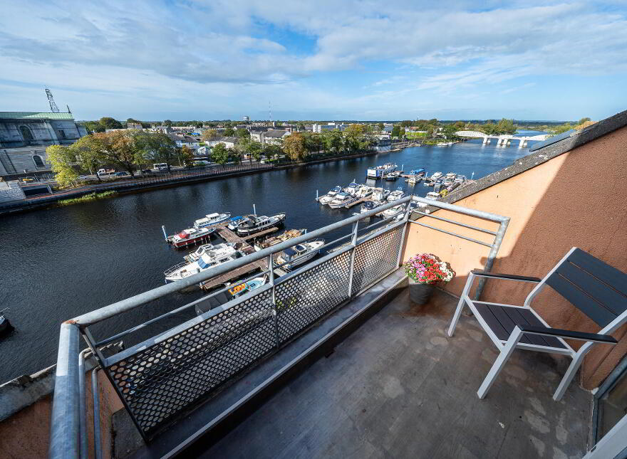 Apartment 77 Silver Quay, Northgate Street, Athlone, N37KX51