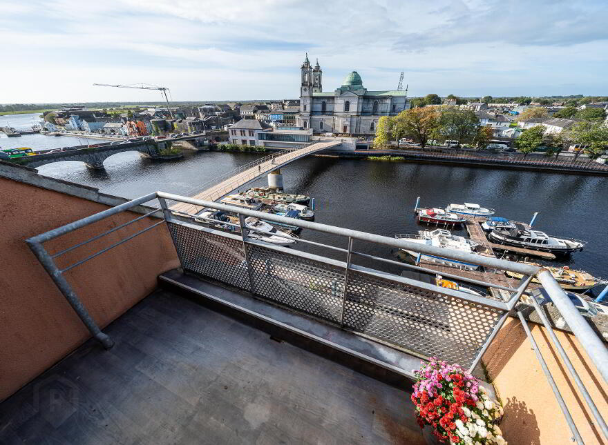 Apartment 77 Silver Quay, Northgate Street, Athlone, N37KX51