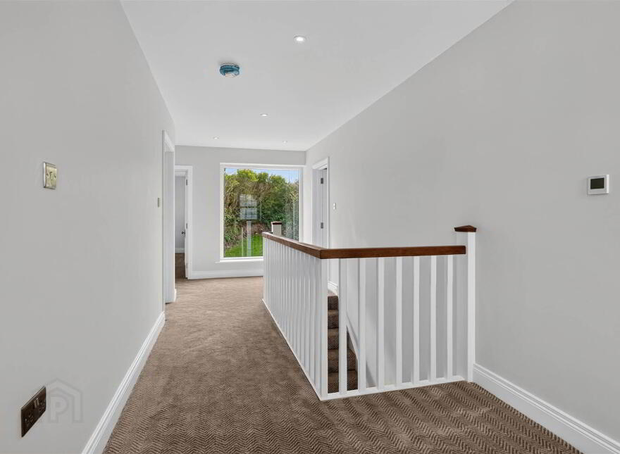 22 Lisburn Road, Saintfield, BT24 7AL