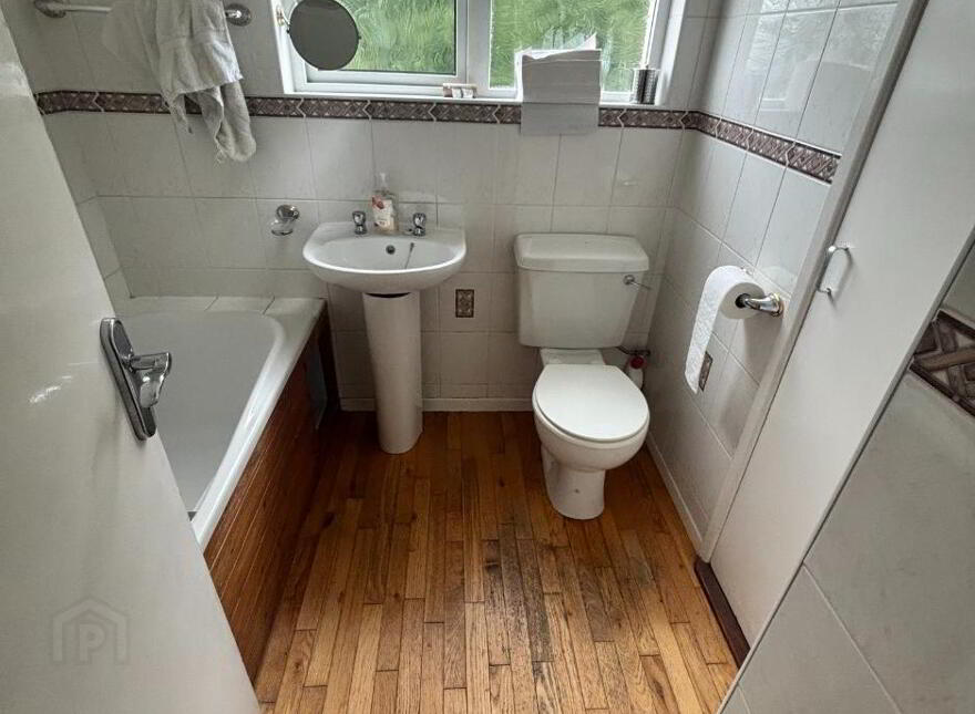 12 Iona Terrace, Londonderry, BT47 6EY