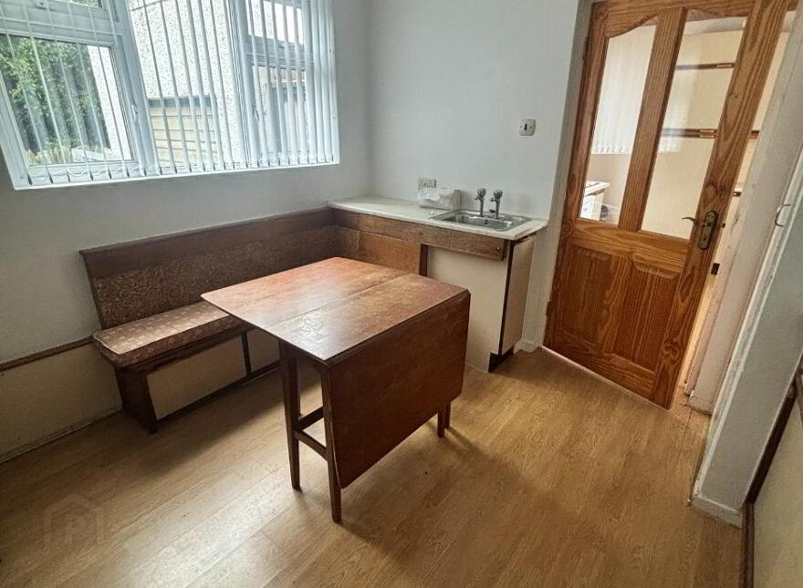 12 Iona Terrace, Londonderry, BT47 6EY