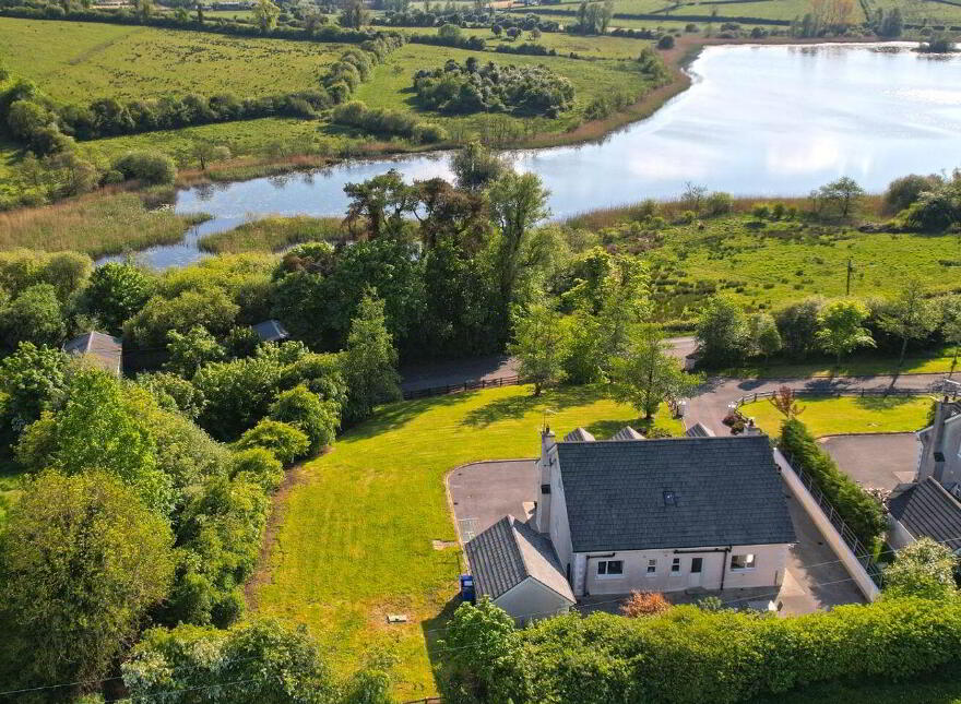 1 Naughan, Belturbet, H14XF20