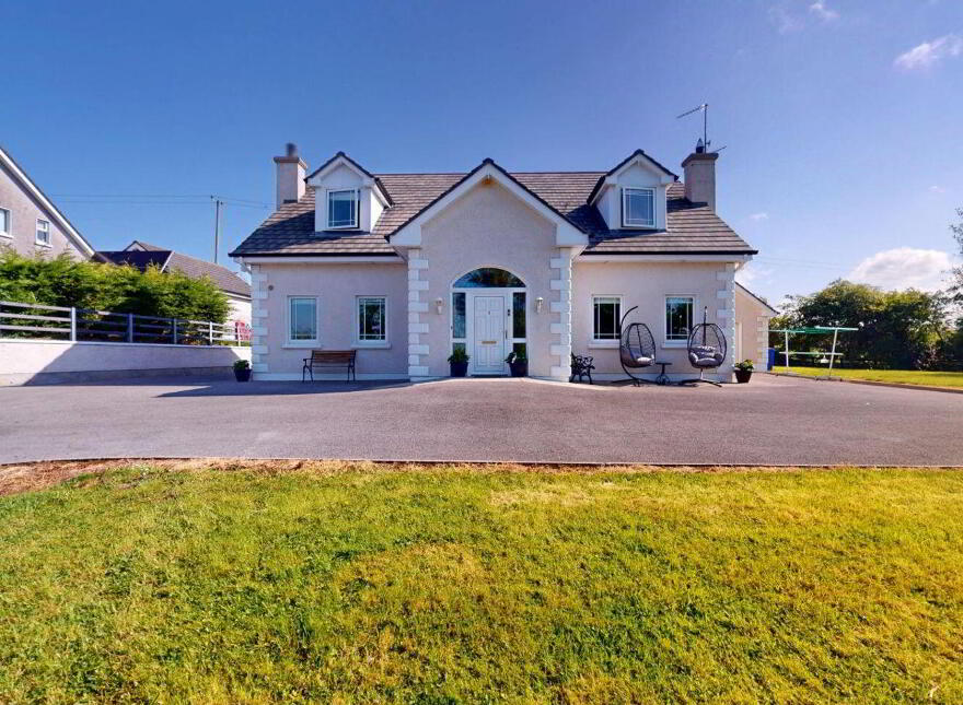 1 Naughan, Belturbet, H14XF20