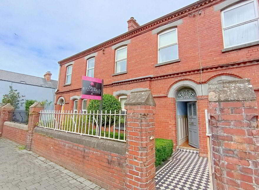 2 Saint Johns Villas, Mulgrave Street, Limerick City Centre, V94X0TV