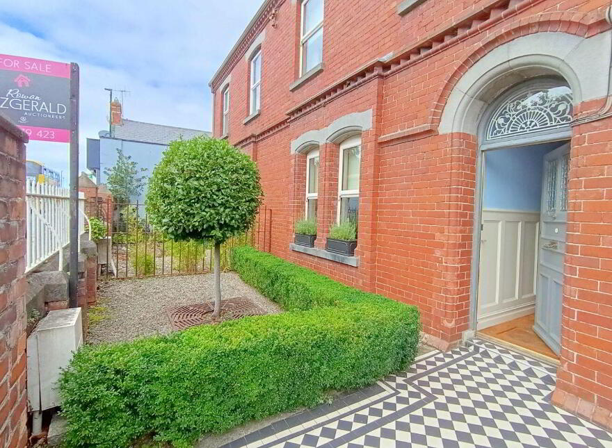 2 Saint Johns Villas, Mulgrave Street, Limerick City Centre, V94X0TV