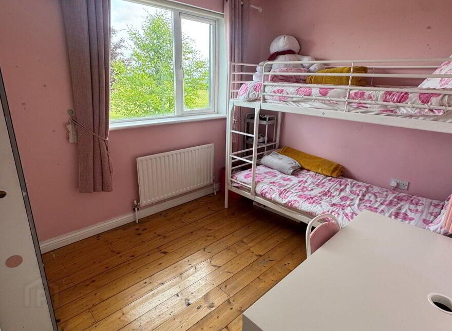 64 Hazelwood, Loughrea, H62YY77