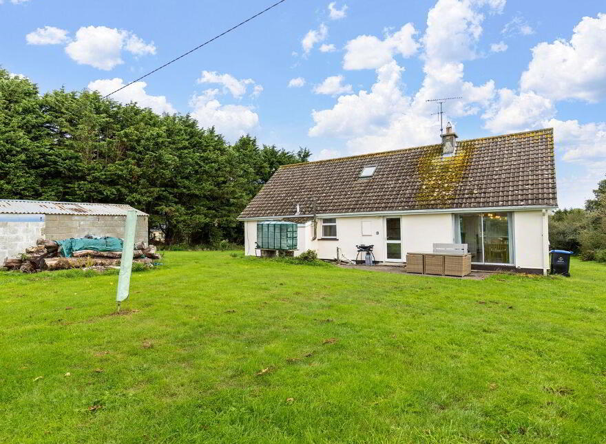 Crosshue, Blackwater, Y21NW29