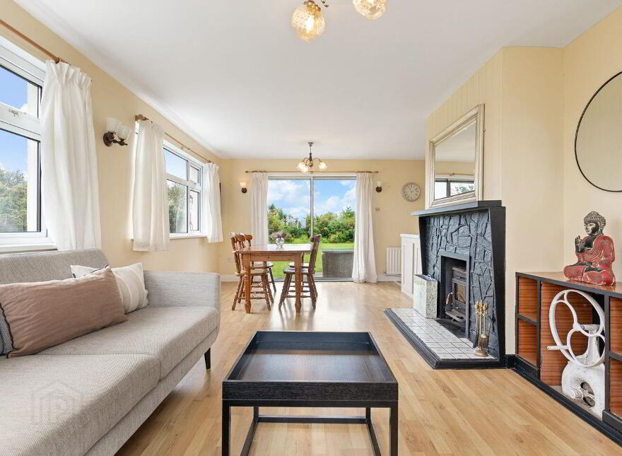 Crosshue, Blackwater, Y21NW29