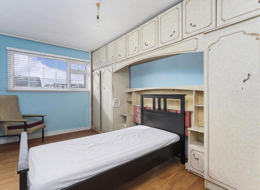 44 Coultry Gardens, Ballymun, Ballymun, D09