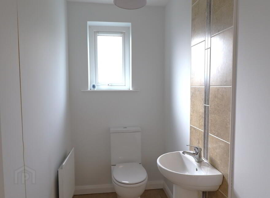 2 Barbrook Court, Dromore, BT25 1TT