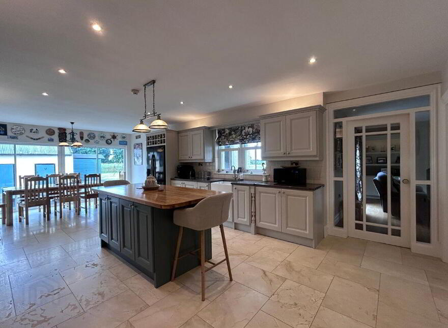 Leanmor House, Kilmore, Dundrum, E34H500