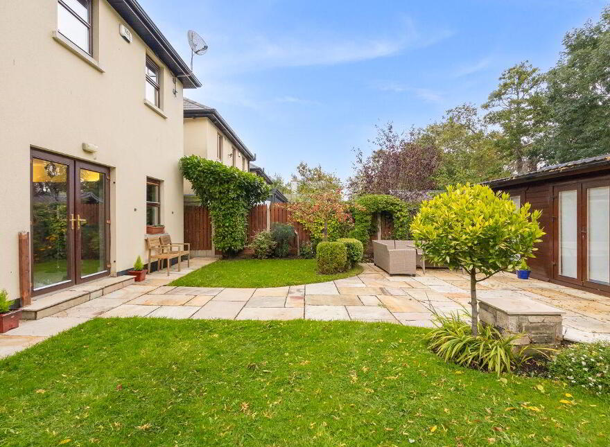 13 The Lawn, Walshestown Park, Newbridge, W12NP84