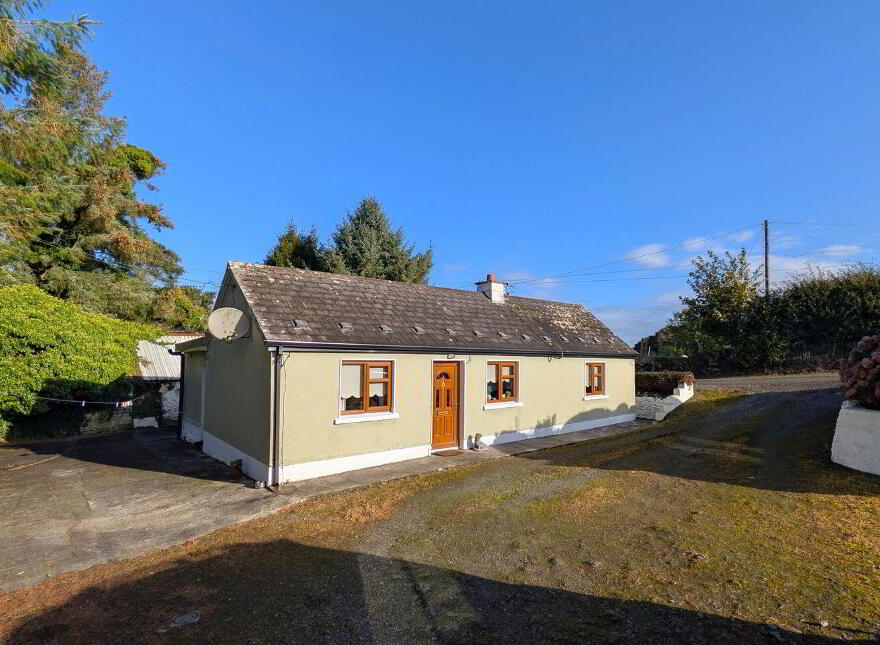 Forth Village, Kinaffe, Swinford, F12W2T8