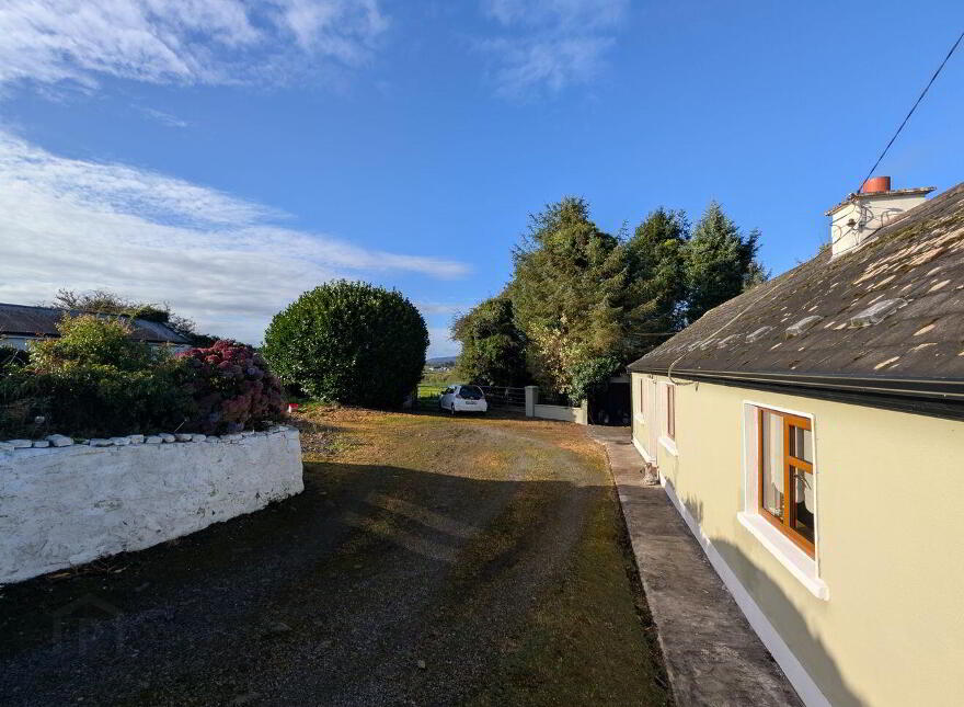 Forth Village, Kinaffe, Swinford, F12W2T8