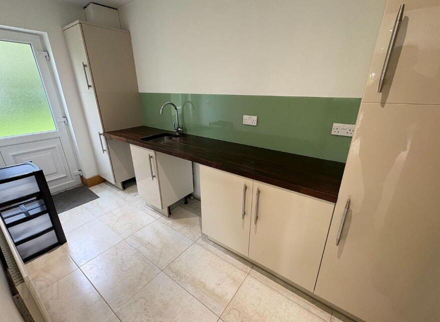 4 Meadow View, Rylane, P32KT95