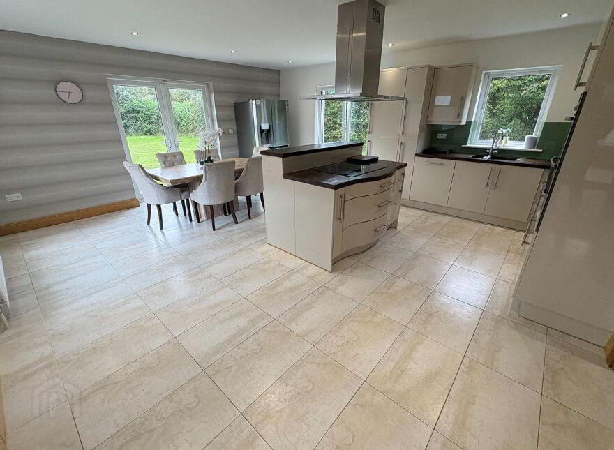4 Meadow View, Rylane, P32KT95