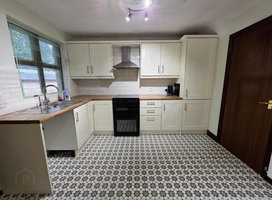 22 Ruskin Heights, Lisburn, BT27 5PT