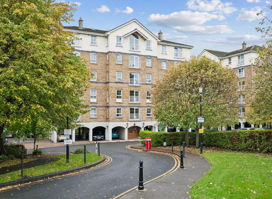 100 Shanagarry, Milltown Road, Dublin 6, D06RR77