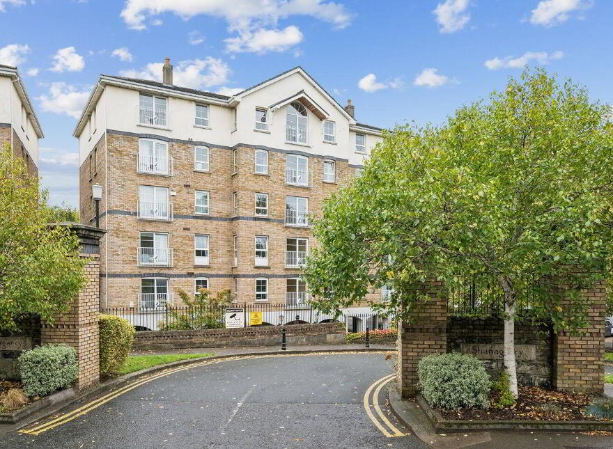 100 Shanagarry, Milltown Road, Dublin 6, D06RR77