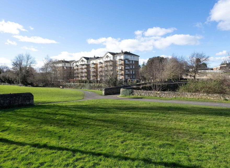 100 Shanagarry, Milltown Road, Dublin 6, D06RR77