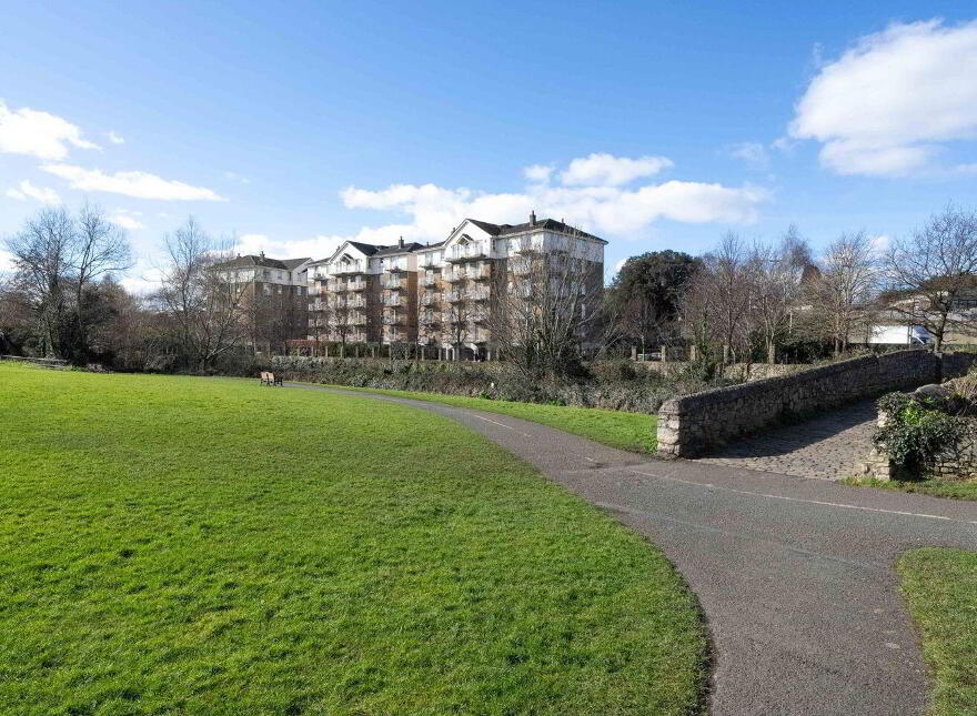 100 Shanagarry, Milltown Road, Dublin 6, D06RR77