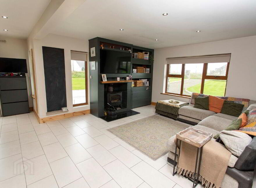 Sandy Lane, Banna, Banna, V92TN23