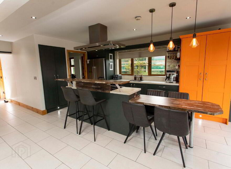 Sandy Lane, Banna, Banna, V92TN23