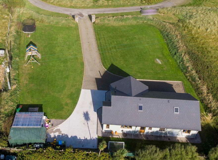 Sandy Lane, Banna, Banna, V92TN23