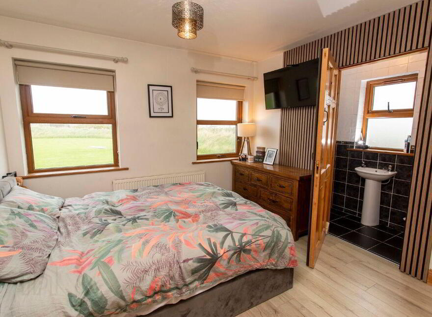 Sandy Lane, Banna, Banna, V92TN23
