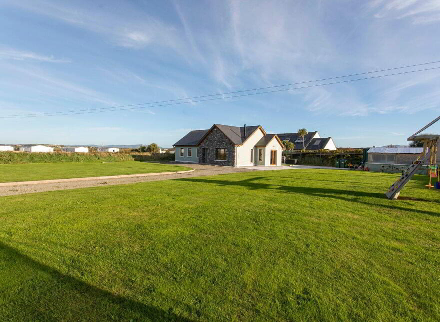 Sandy Lane, Banna, Banna, V92TN23