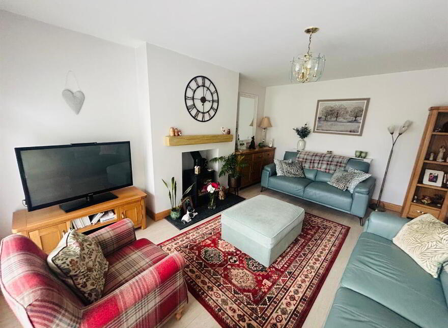 6 Cheadle Park, Waterside, L'Derry, BT47 5HU