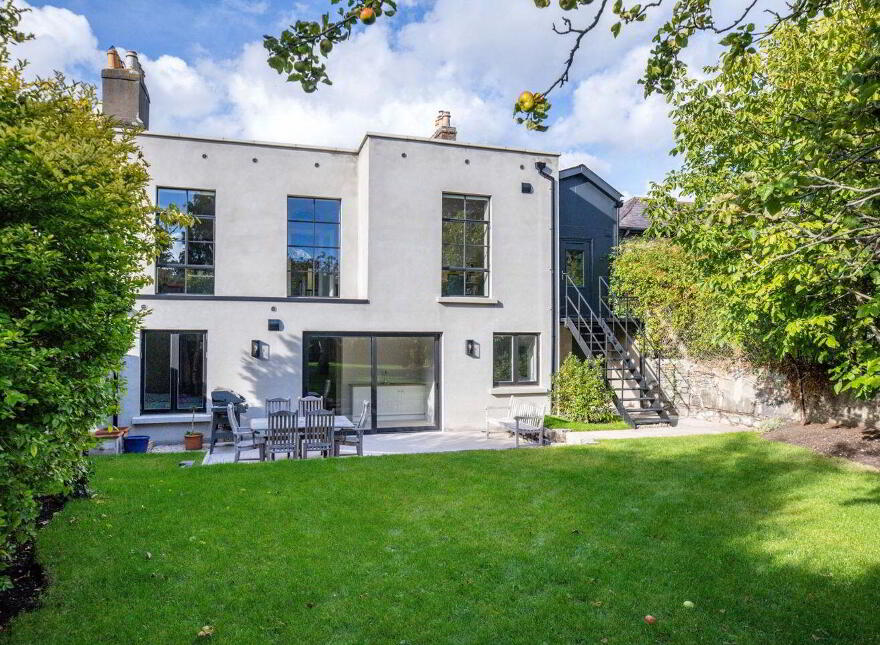 2 Garville Road, Rathgar, D06F9P7