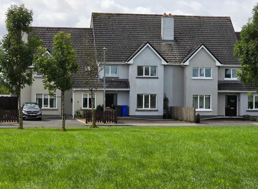 The Oaks, Frenchpark, Frenchpark, F45V279