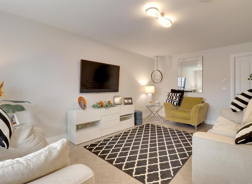 8 Little Enler Park, Comber, BT23 5ZW