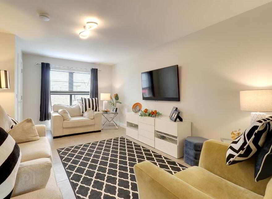 8 Little Enler Park, Comber, BT23 5ZW