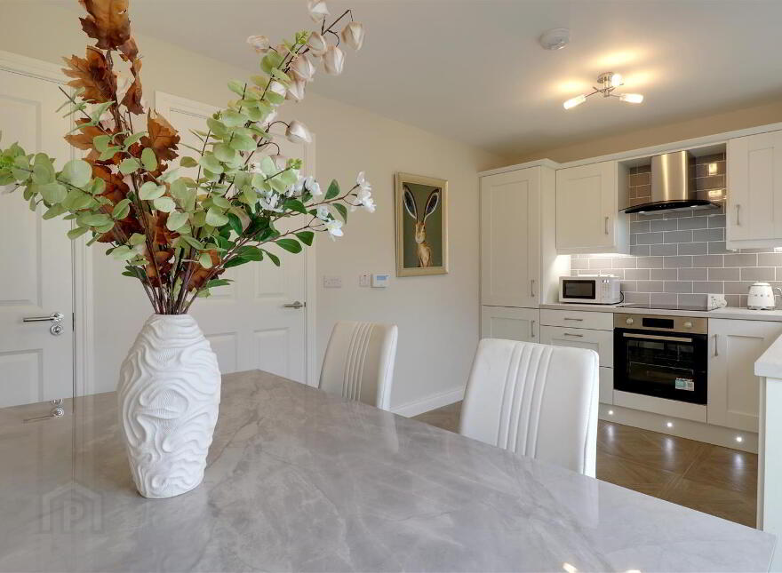8 Little Enler Park, Comber, BT23 5ZW