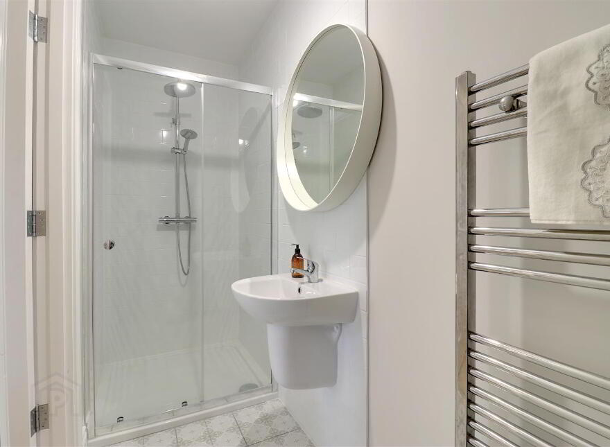 8 Little Enler Park, Comber, BT23 5ZW