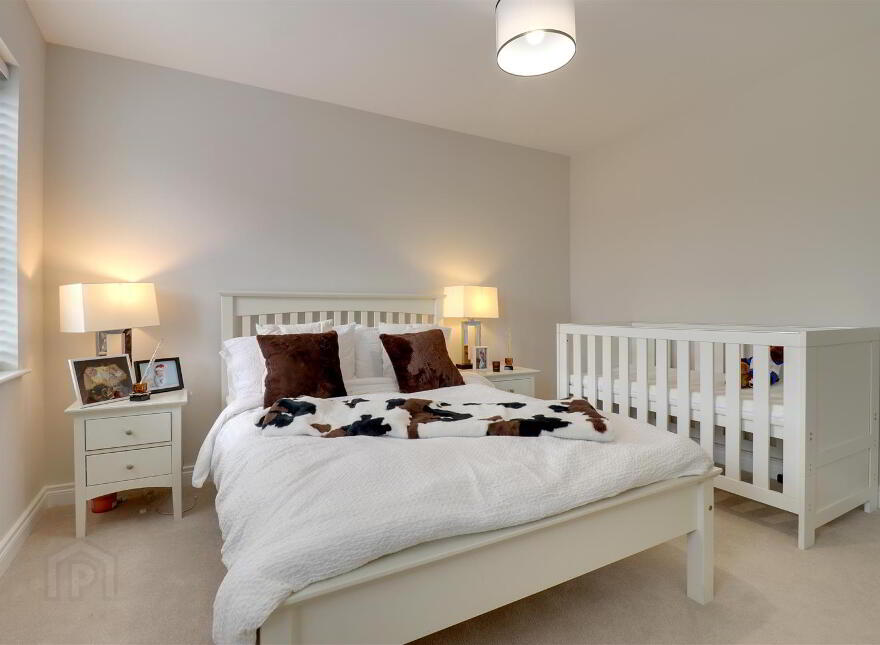 8 Little Enler Park, Comber, BT23 5ZW