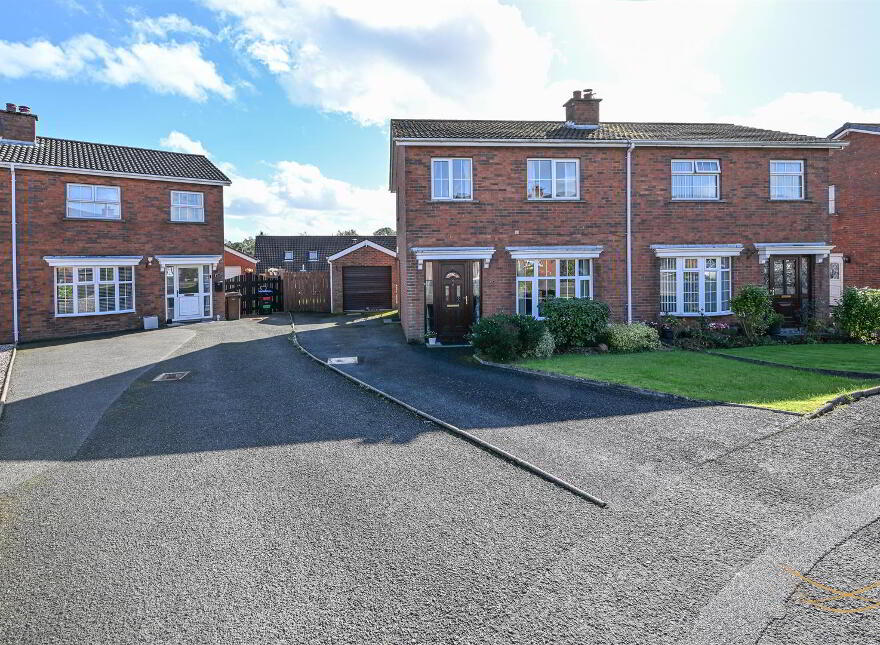 18 Cameron Court, Ballyclare, BT39 9UZ