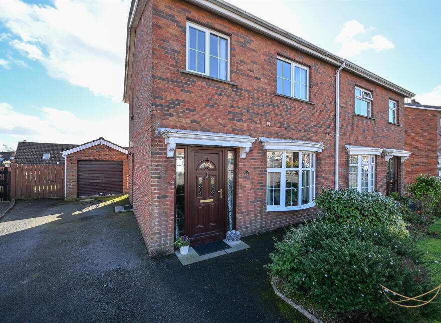 18 Cameron Court, Ballyclare, BT39 9UZ