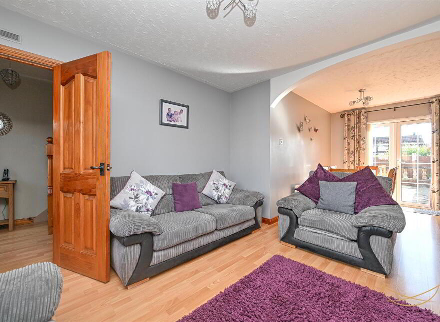 18 Cameron Court, Ballyclare, BT39 9UZ