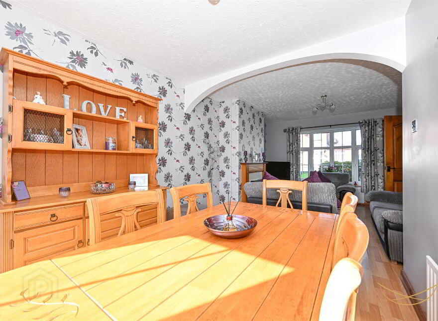 18 Cameron Court, Ballyclare, BT39 9UZ
